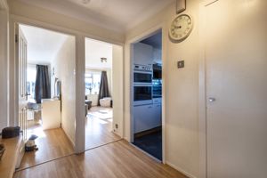 Entarnce hall- click for photo gallery